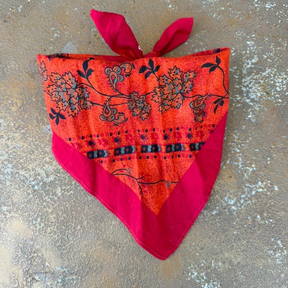 Free People Accessories - Western boho Orange and red bandana scarf